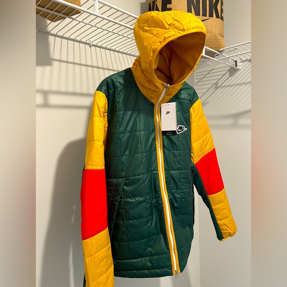 Nike Sportswear Synthetic Fill Puffer Jacket Color Block Green/Gold/Red, LARGE